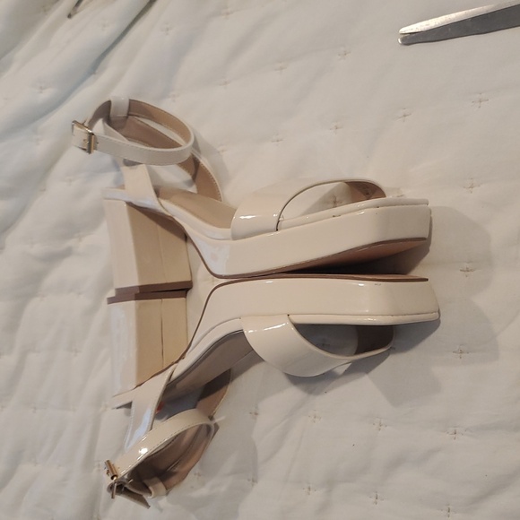 NWT RACHEL ZOE Beige Block Heel Square Toe Strappy Sandals size 9.5 - Picture 5 of 7